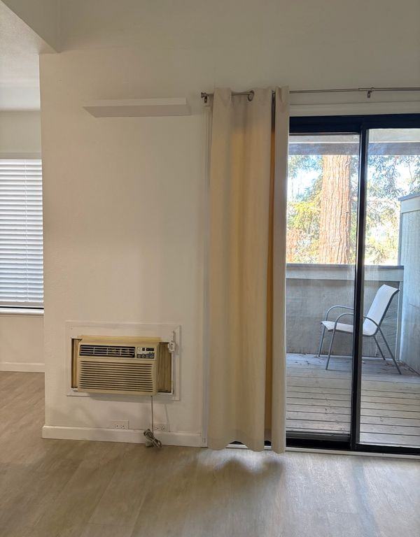 668 Lanfair Dr - Photo 7 of 10