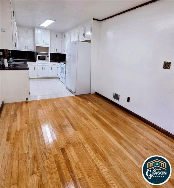 6185 Old Monticello St Se - Photo 5 of 28