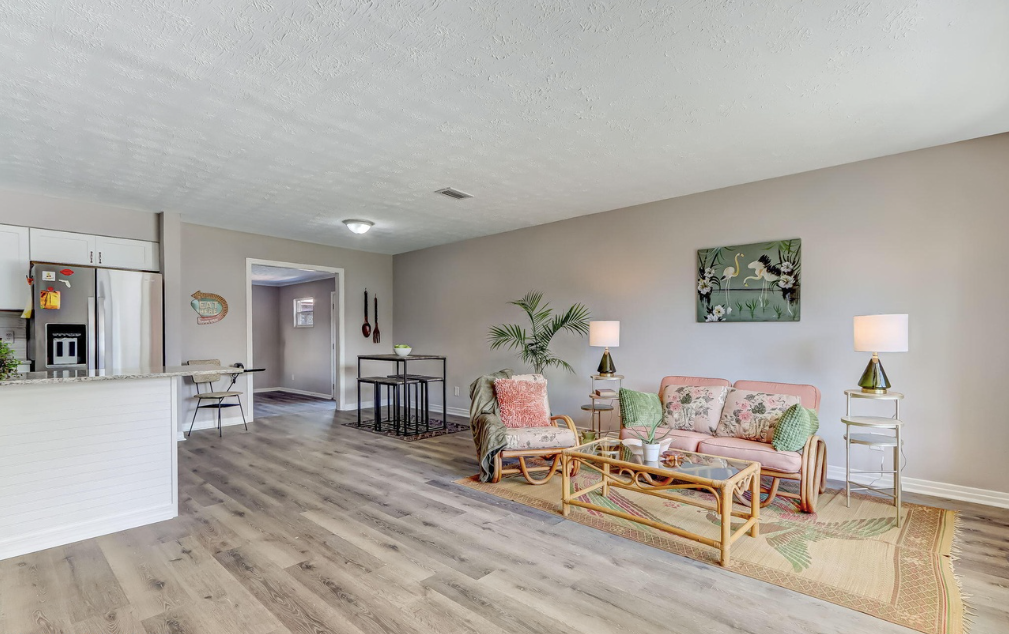 7124 Hielo Dr - Photo 2 of 5