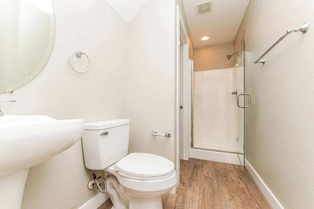 2541 Haller St - Photo 2 of 17