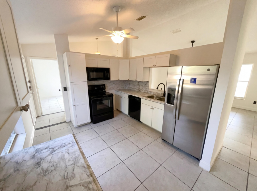 4393 Sw Calah Cir - Photo 2 of 10