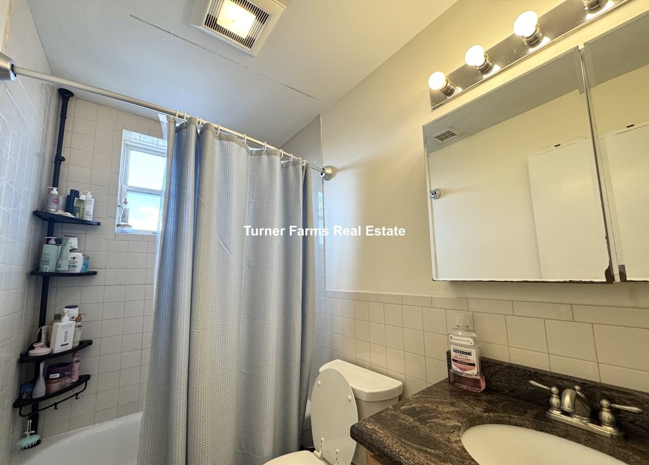 Westland Ave #601 - Photo 7 of 8