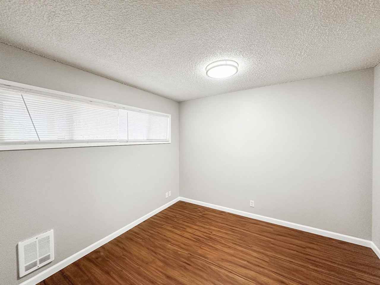 Pioneer Plaza Apartments - Photo 5 of 46