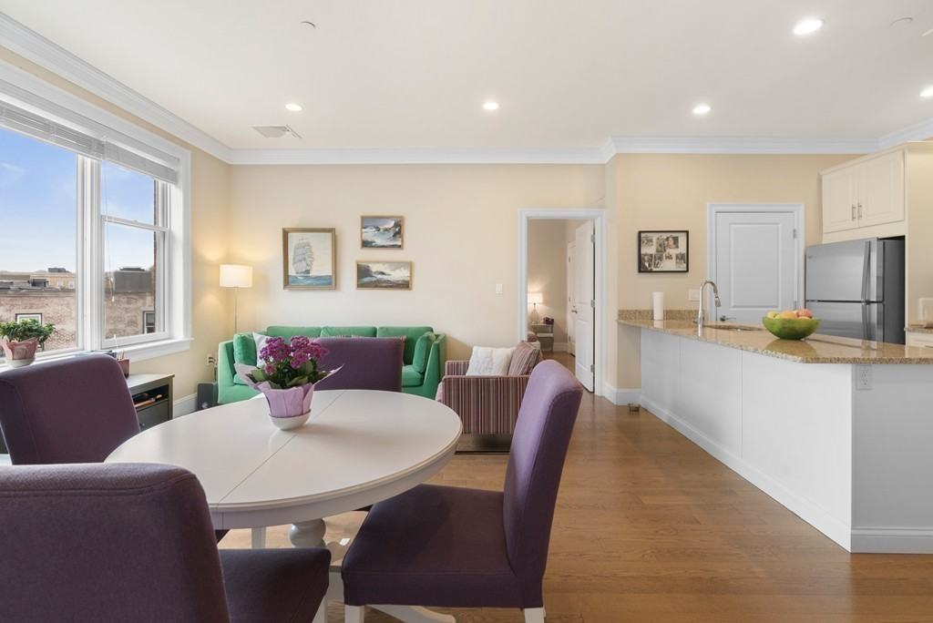 20 Englewood Ave #304 - Photo 7 of 19