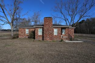 112 Hood Rd - Photo 1 of 1