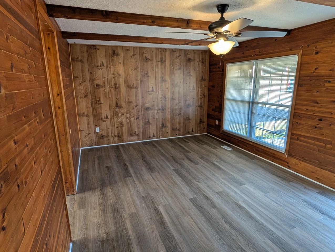 3 Lee Haven Ct - Photo 3 of 10