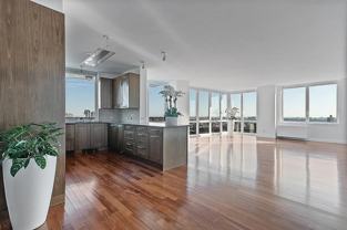 640 W 237th St #18A - Photo 1 of 1