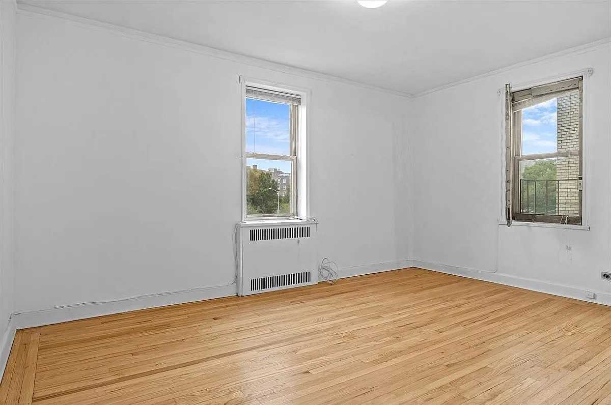 2190 Boston Rd #3N - Photo 6 of 13