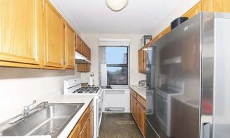 3017 Riverdale Ave #5J - Photo 1 of 1