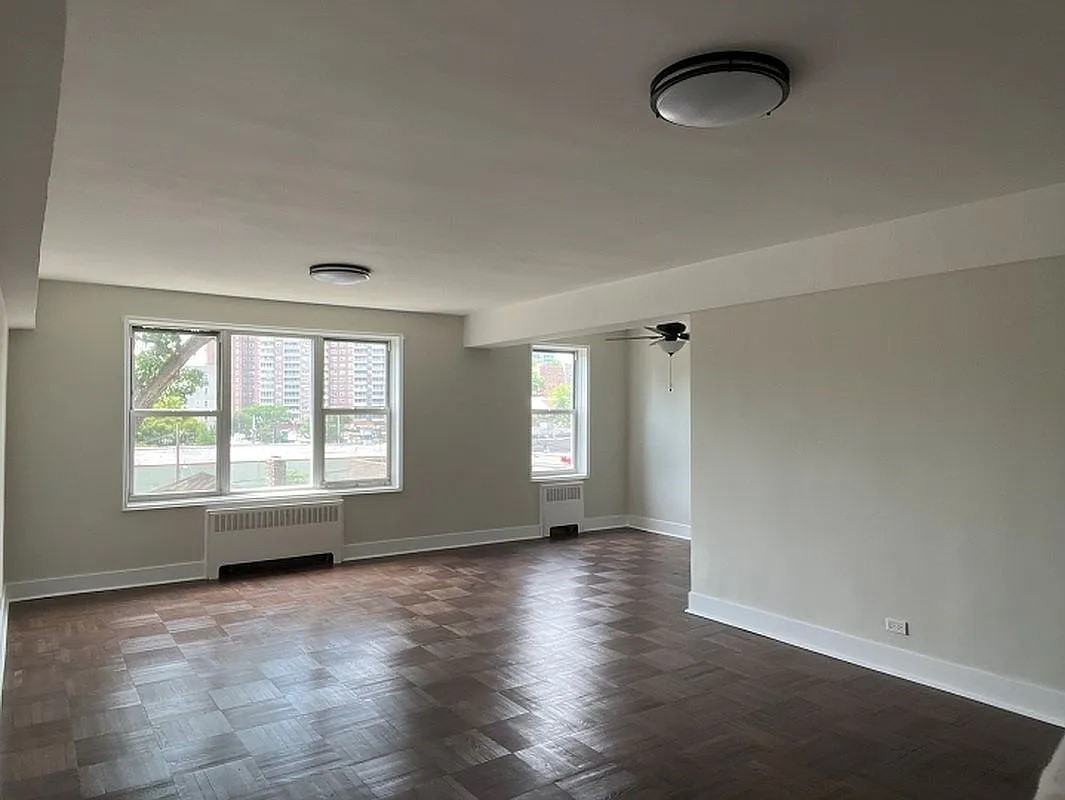 3299 Cambridge Ave #6L - Photo 2 of 12