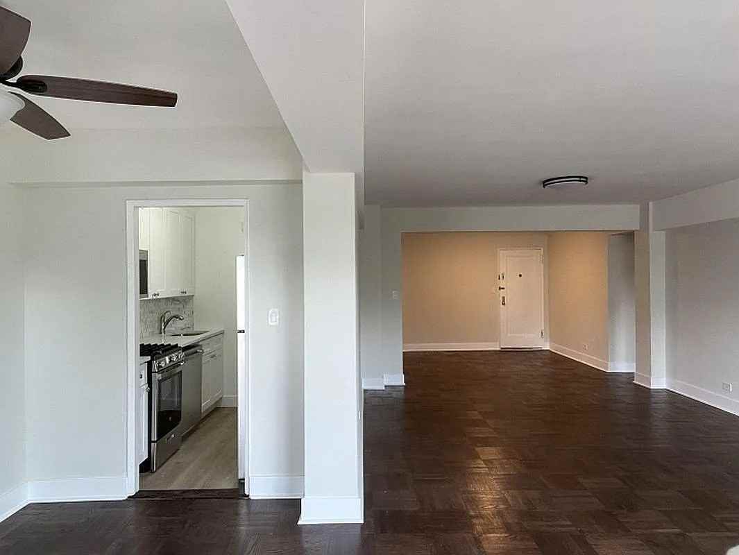 3299 Cambridge Ave #6L - Photo 3 of 12