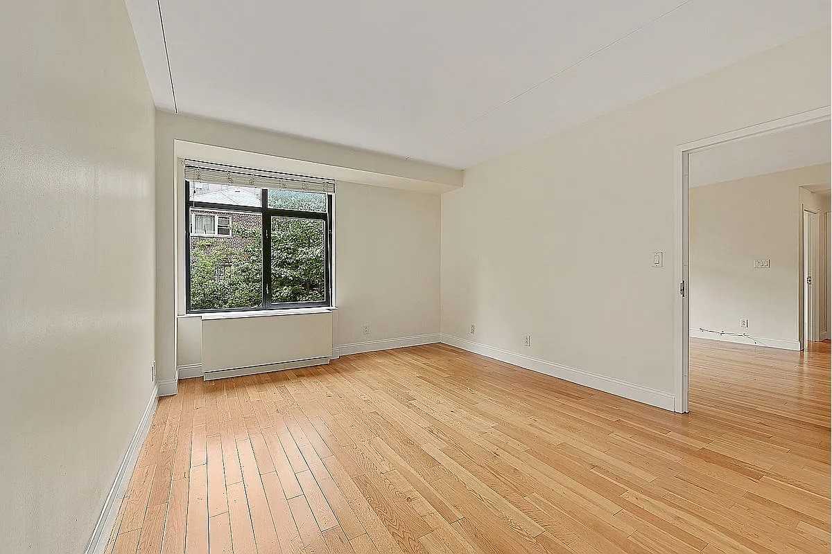 3536 Cambridge Ave #5D - Photo 6 of 12