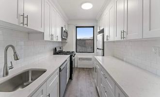 featured image of 4901 Henry Hudson Pkwy W #6D