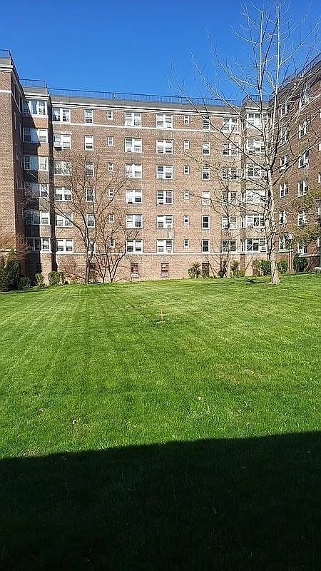 5444 Arlington Ave #F51 - Photo 7 of 8