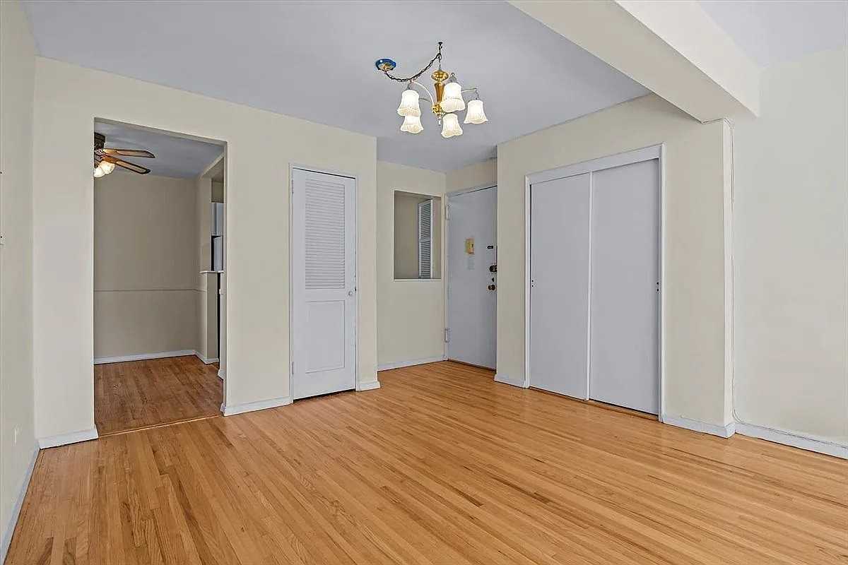 6300 Riverdale Ave #4D - Photo 6 of 13