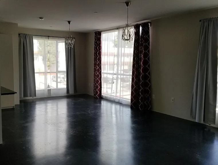 285 W 6th St #206 - Photo 5 of 12