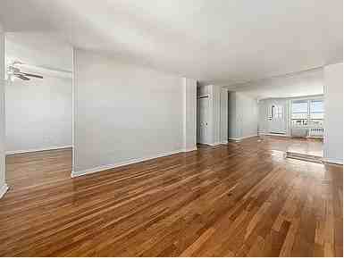 3443 60th St #5E - Photo 3 of 9