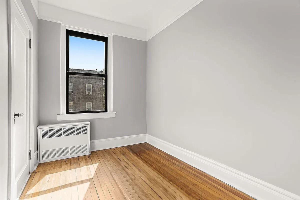 3555 80th St #52 - Photo 4 of 8