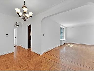 4445 Post Rd #3E - Photo 4 of 7