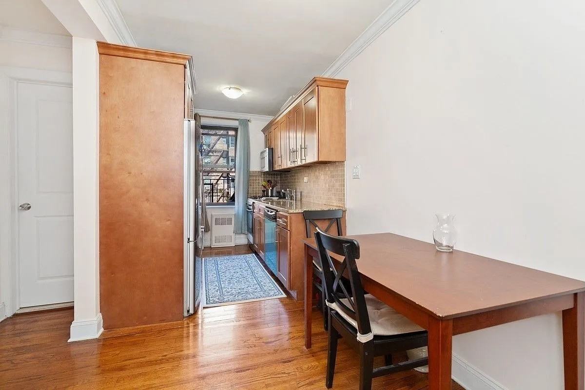 4501 Broadway #4C - Photo 4 of 7