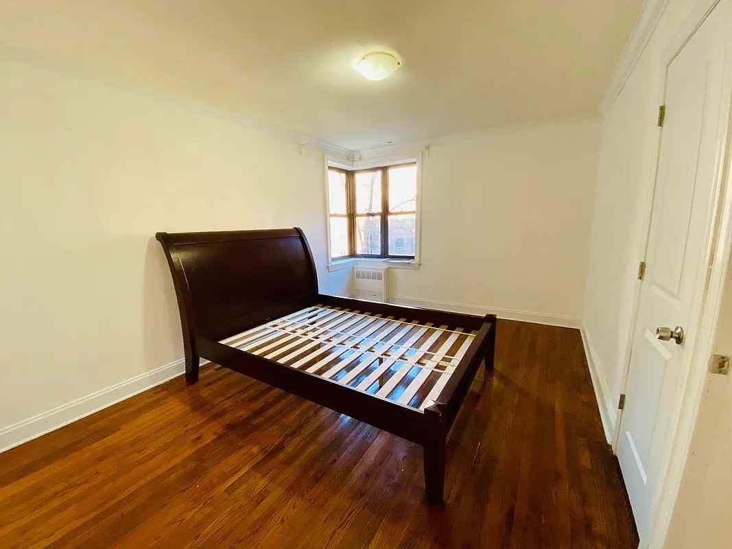 4501 Broadway #4C - Photo 5 of 7