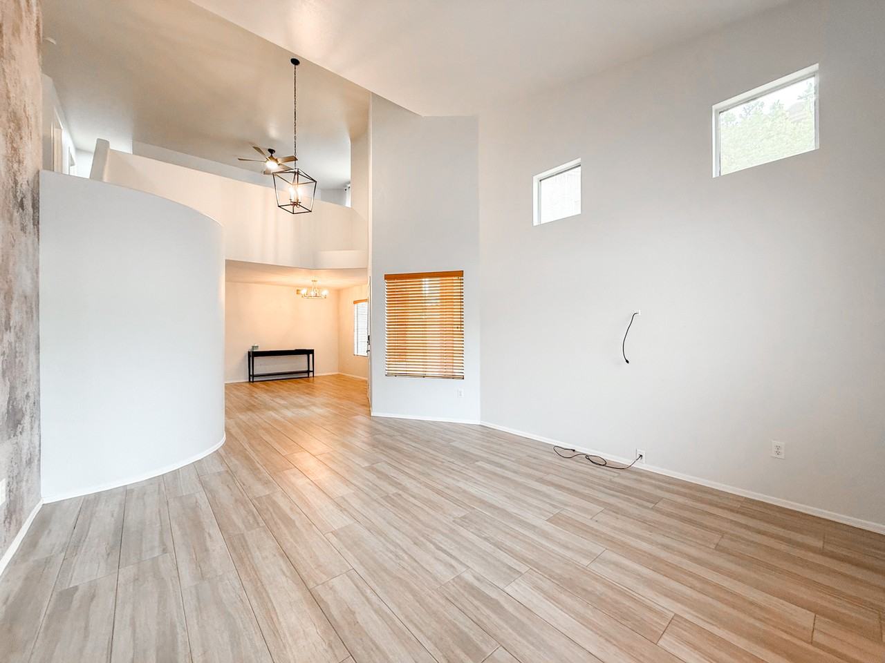 1705 E Yukon Dr - Photo 6 of 44