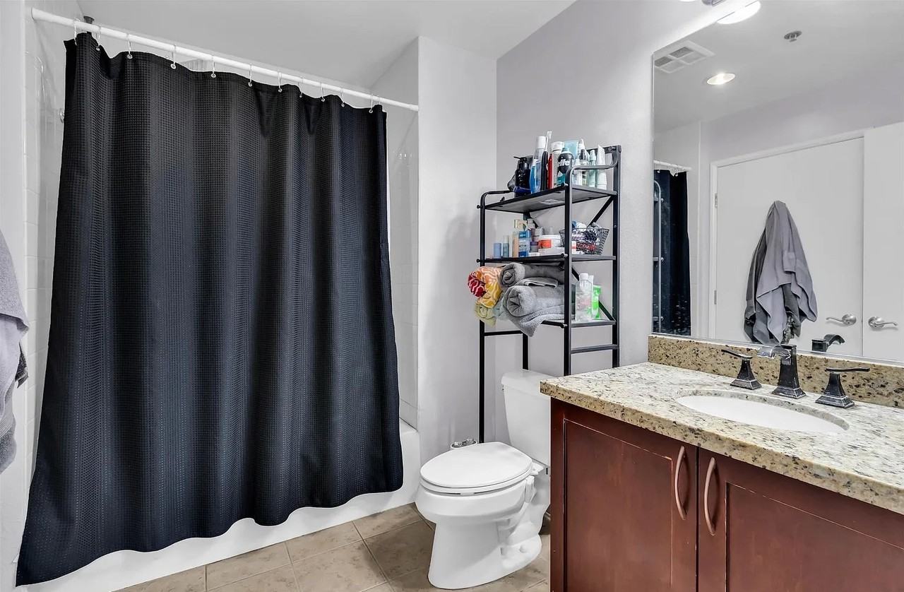 427 9Th Ave - Photo 5 of 6