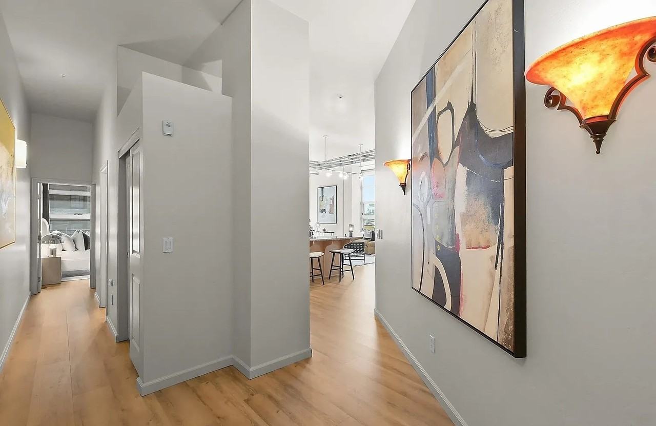 3211 5Th Ave - Photo 4 of 33