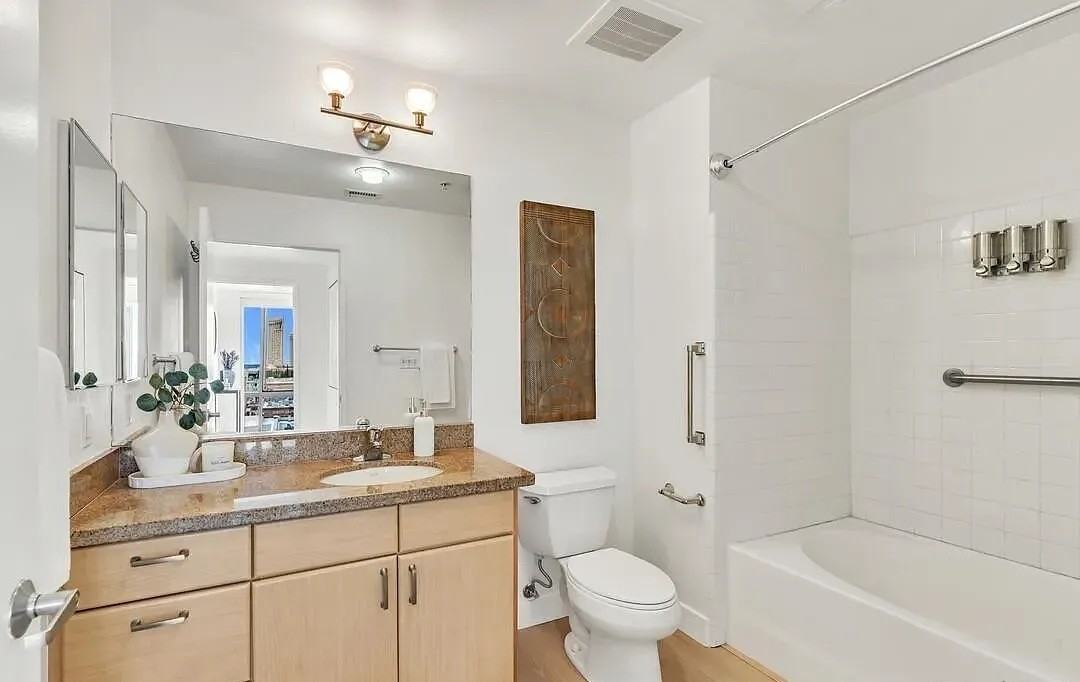 445 Island Ave - Photo 5 of 5