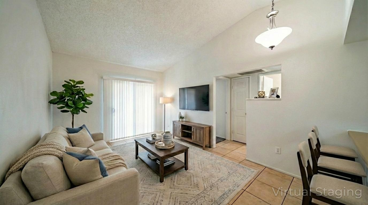 1360 N Riverview Blvd - Photo 5 of 15