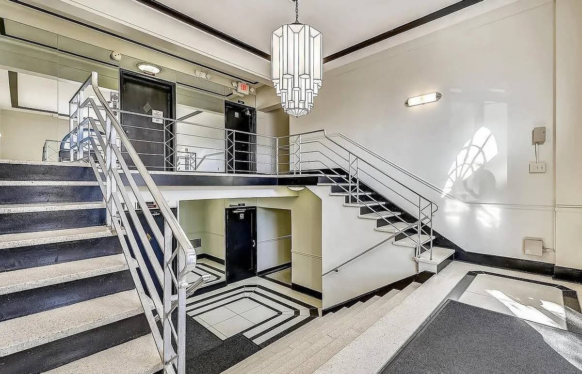 1365 Kennedy St Nw #2 - Photo 3 of 20