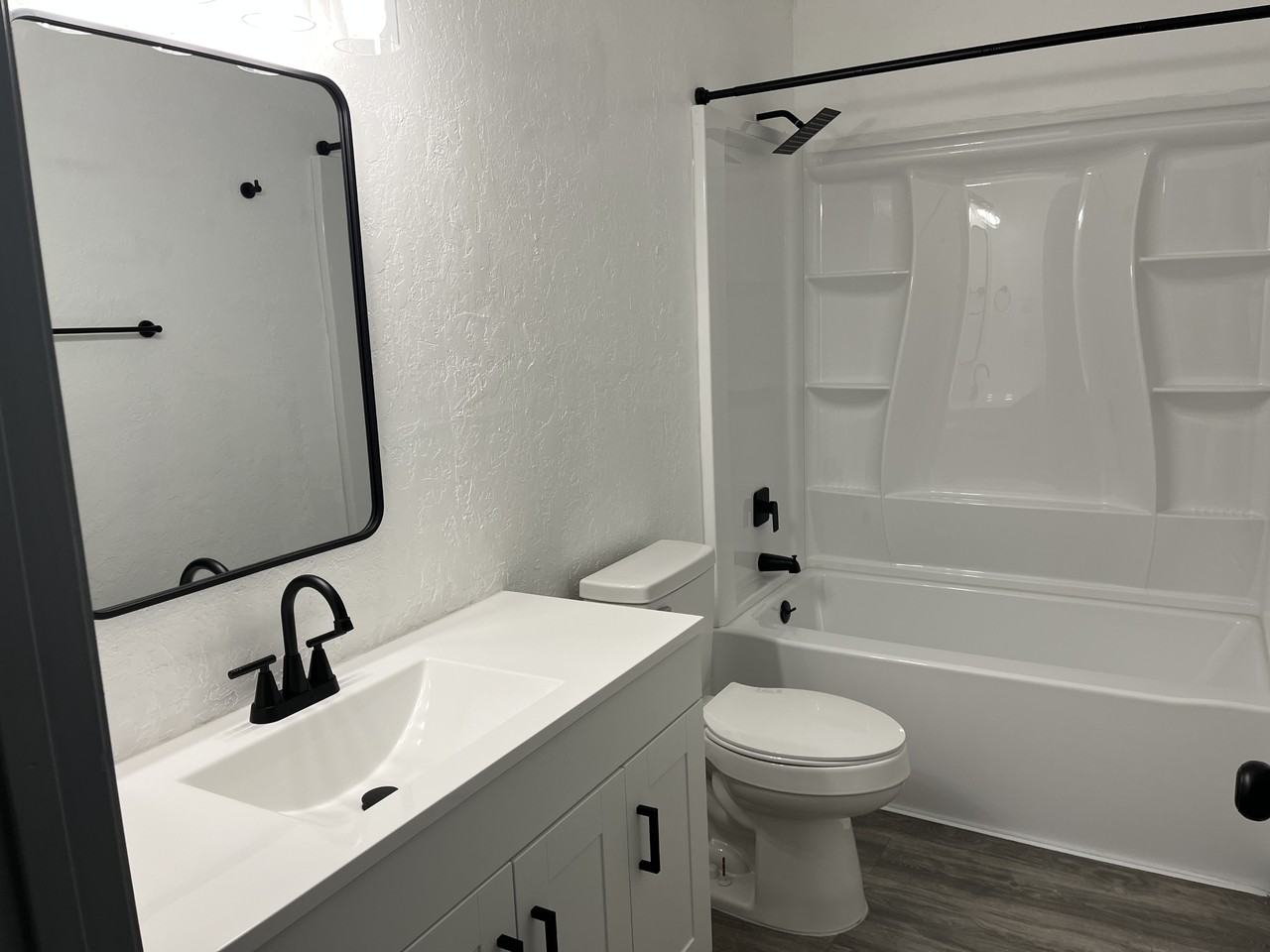 1010 Meadowlark Ct Se - Photo 6 of 29