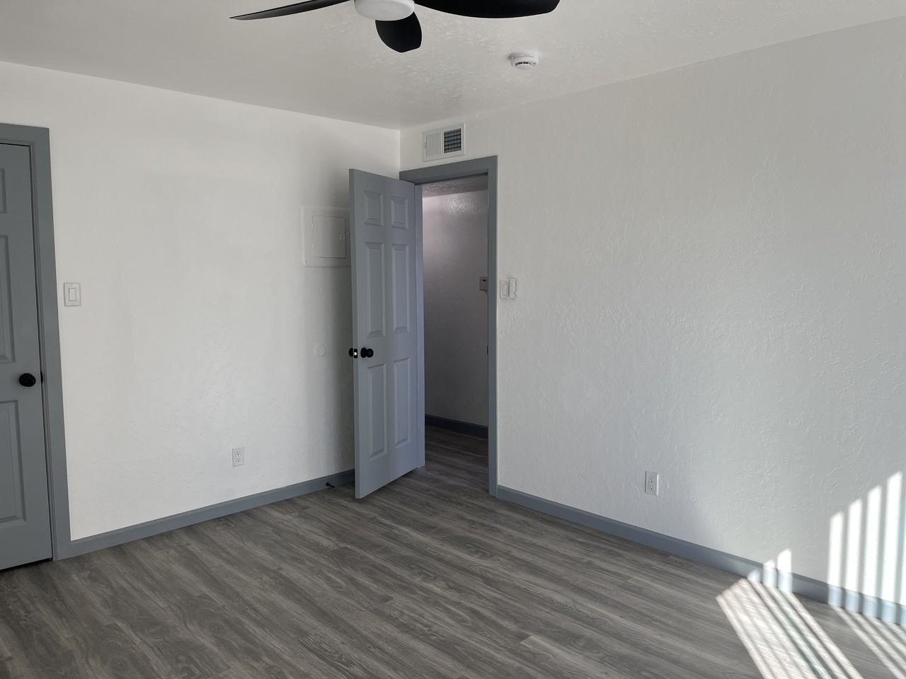 1010 Meadowlark Ct Se - Photo 7 of 29