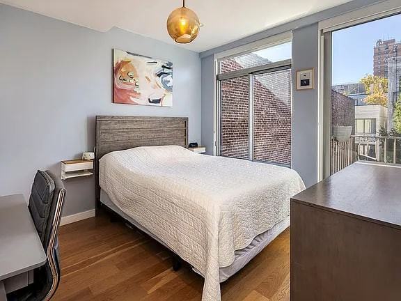 292 7Th St - Photo 5 of 6