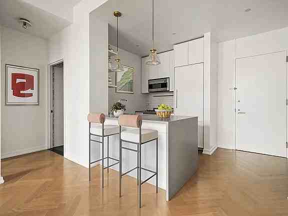 184 Kent Ave - Photo 2 of 5