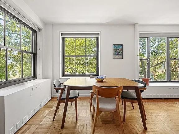 365 Clinton Ave - Photo 5 of 7