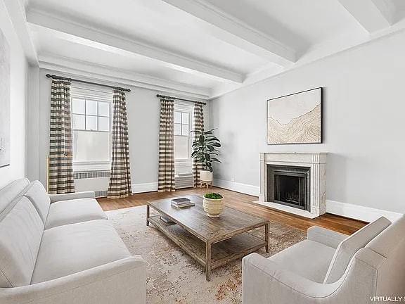 969 Park Ave - Photo 3 of 9