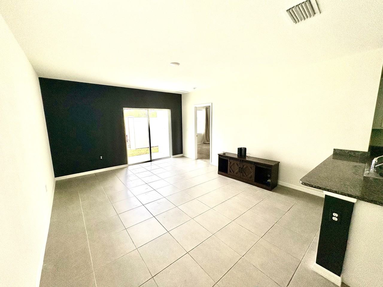 3180 Suncoast Plains Dr - Photo 6 of 21