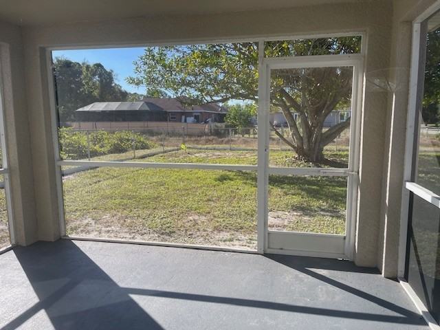 209 Harold Ave N - Photo 4 of 13