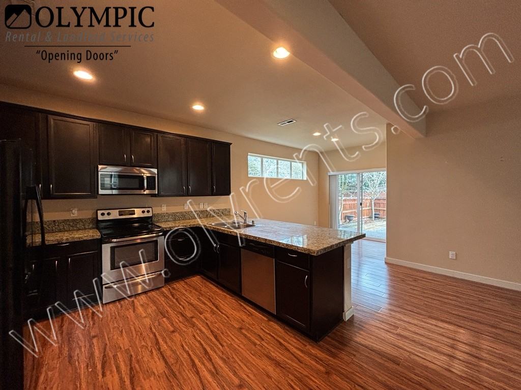 5683 56th Loop Se - Photo 2 of 22