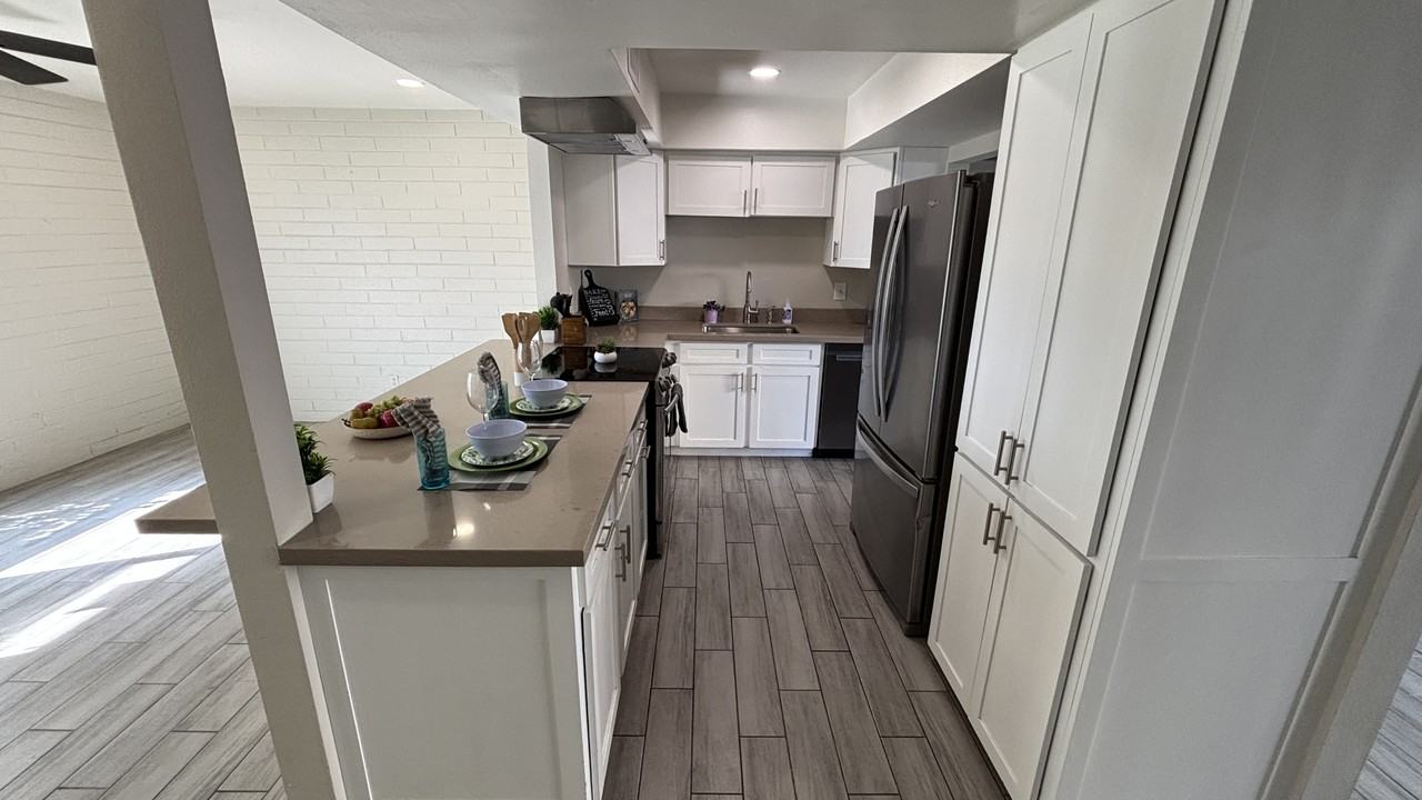 7740 E Heatherbrae Ave - Photo 6 of 25