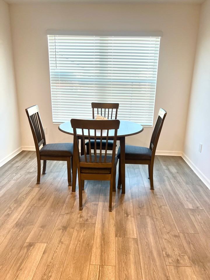 1690 Ethan Ln - Photo 5 of 44