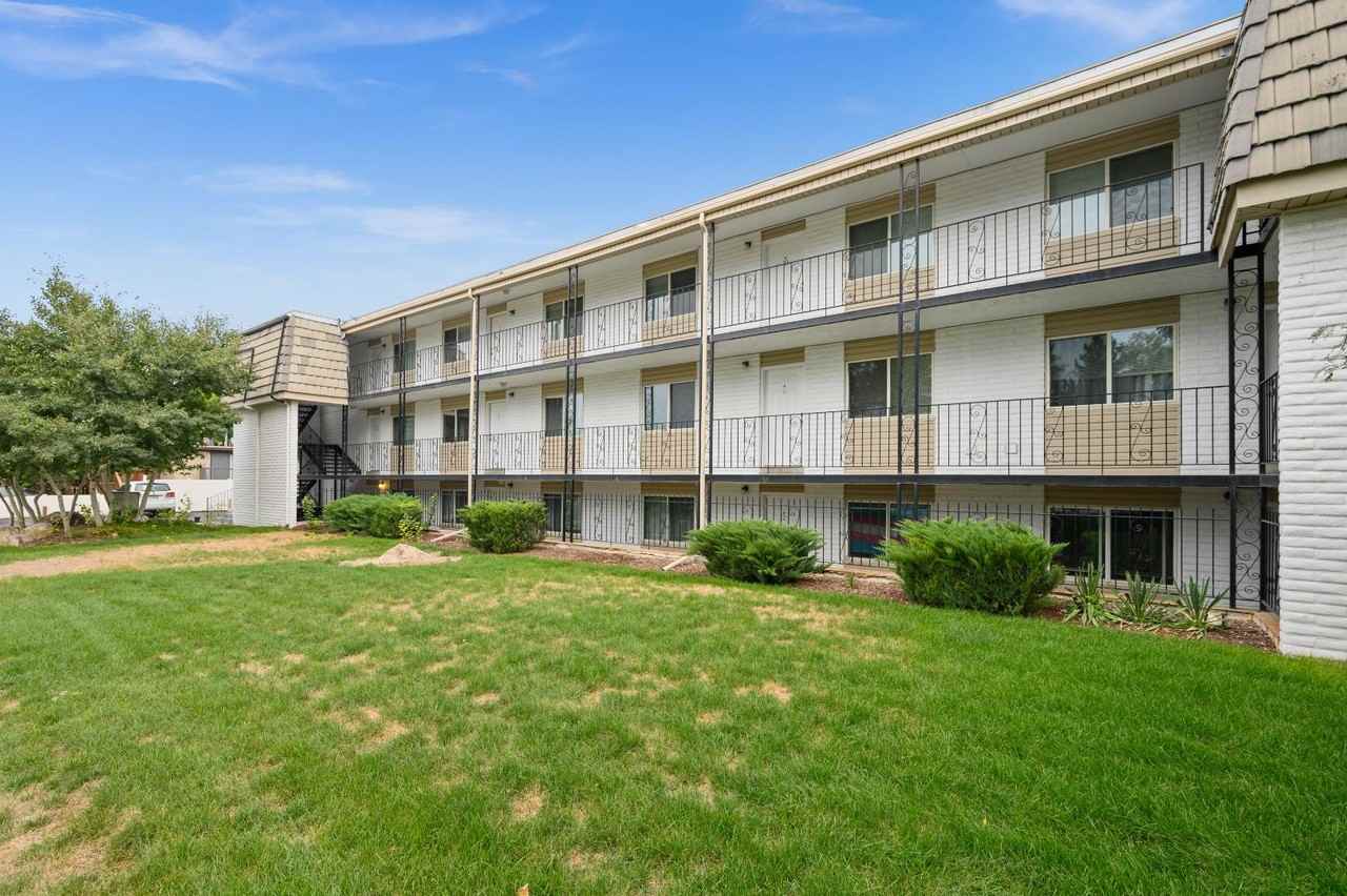 Wren Place - Photo 4 of 5