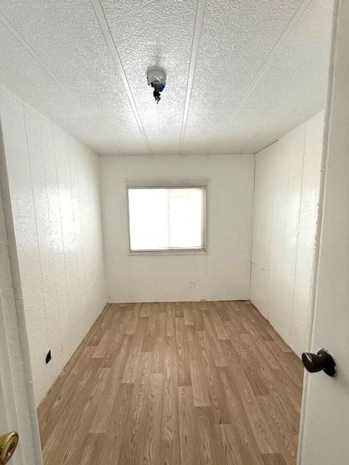 251 Bullion Rd - Photo 7 of 13