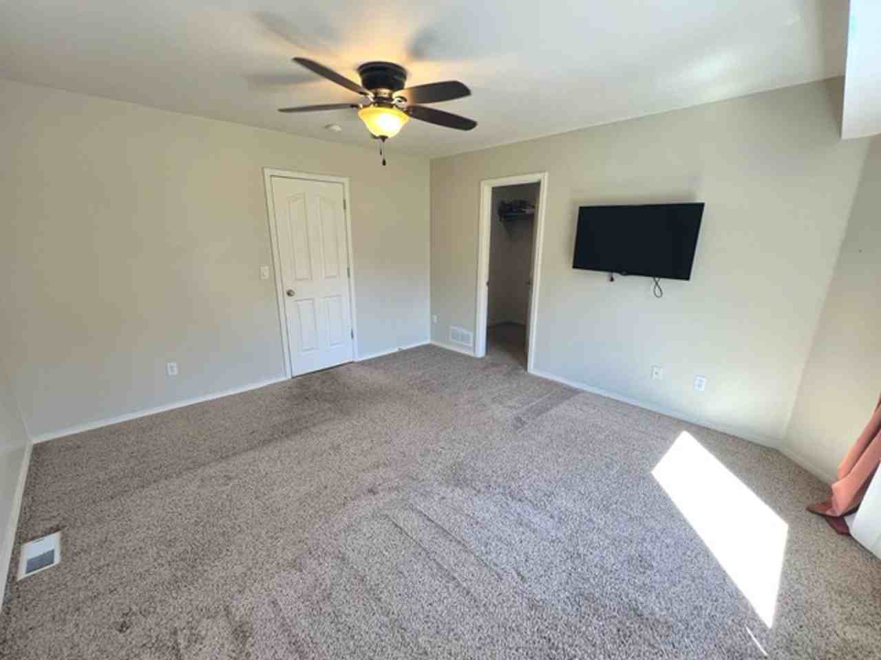 8967 Eagle Place Loop - Photo 3 of 30