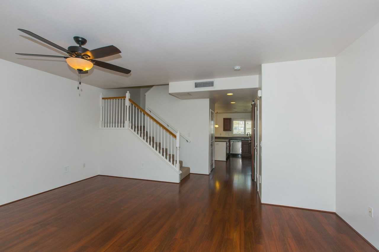 533 Manawai St #306 - Photo 3 of 30