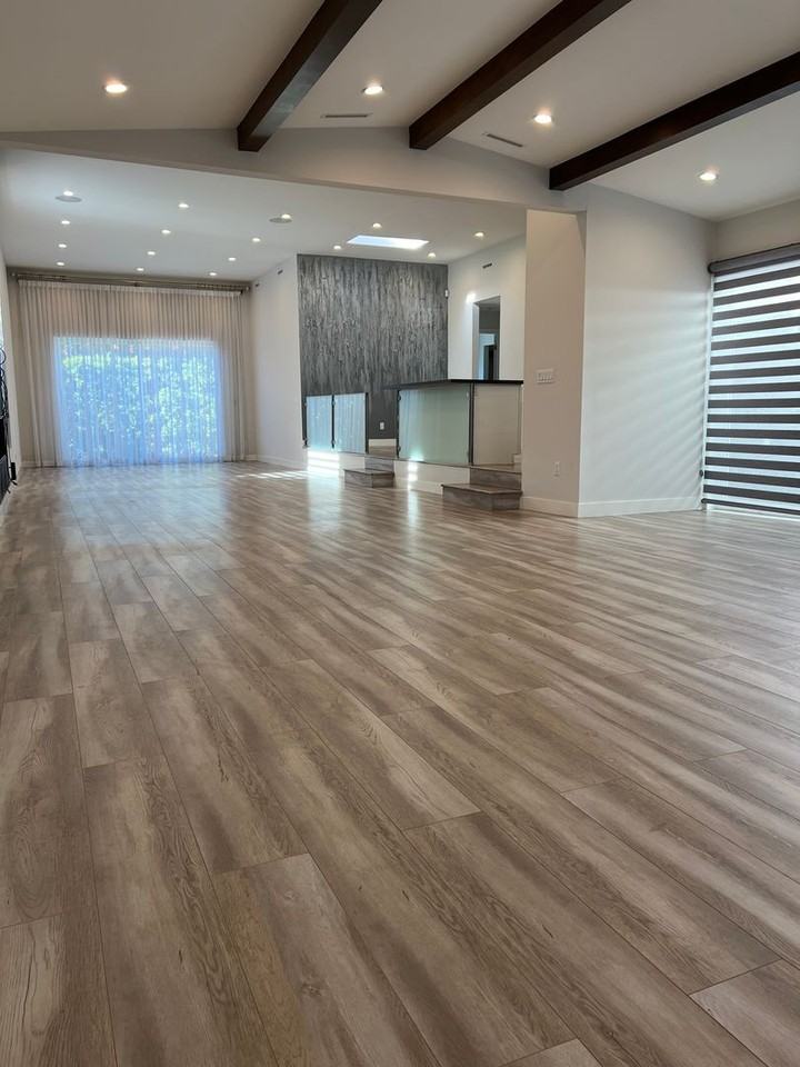 6613 Atoll Ave - Photo 5 of 32