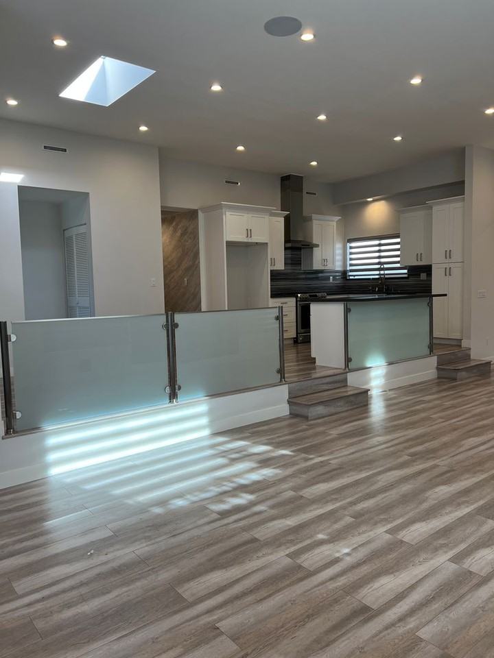 6613 Atoll Ave - Photo 7 of 32