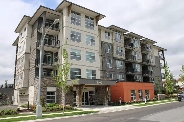 1865 Salton Rd #406 - Photo 4 of 19