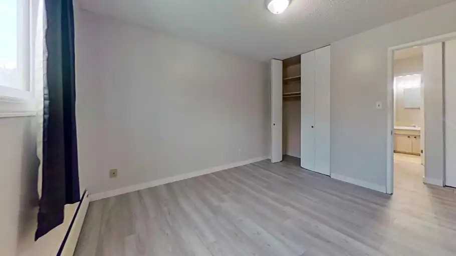 107 Alder Dr #202 - Photo 6 of 8